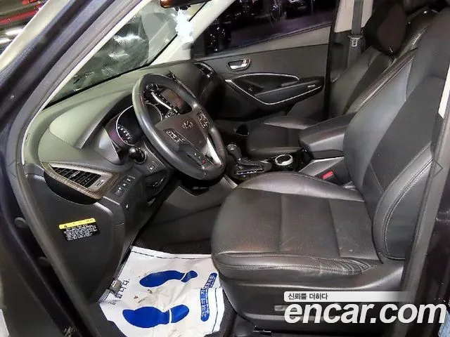 Hyundai Santa Fe 2013 thumb 6