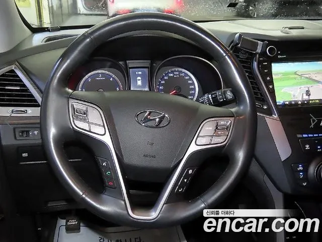 Hyundai Santa Fe 2013 thumb 8