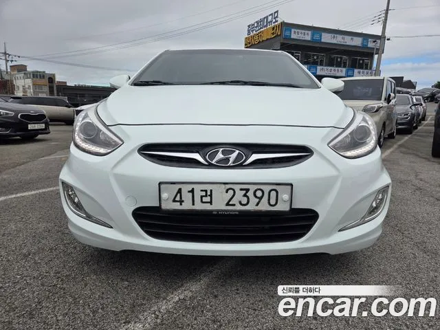 Hyundai Accent 2014 thumb 11