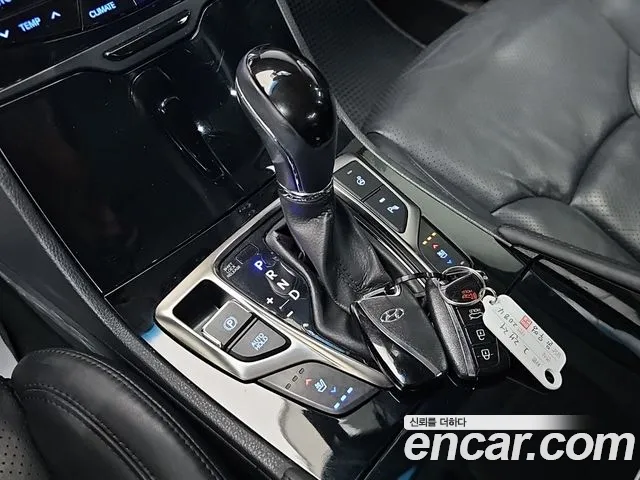 Hyundai Grandeur 2011 thumb 8
