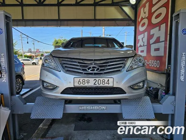 Hyundai Grandeur 2011 thumb 4