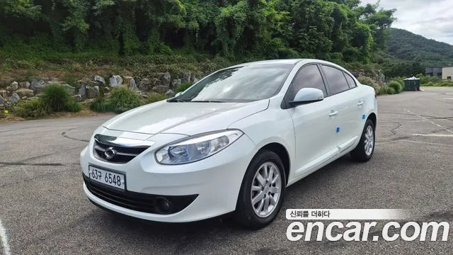 Renault-KoreaSamsung Fluence 2010 thumb 2