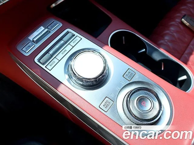 Genesis GV70 2021 thumb 6
