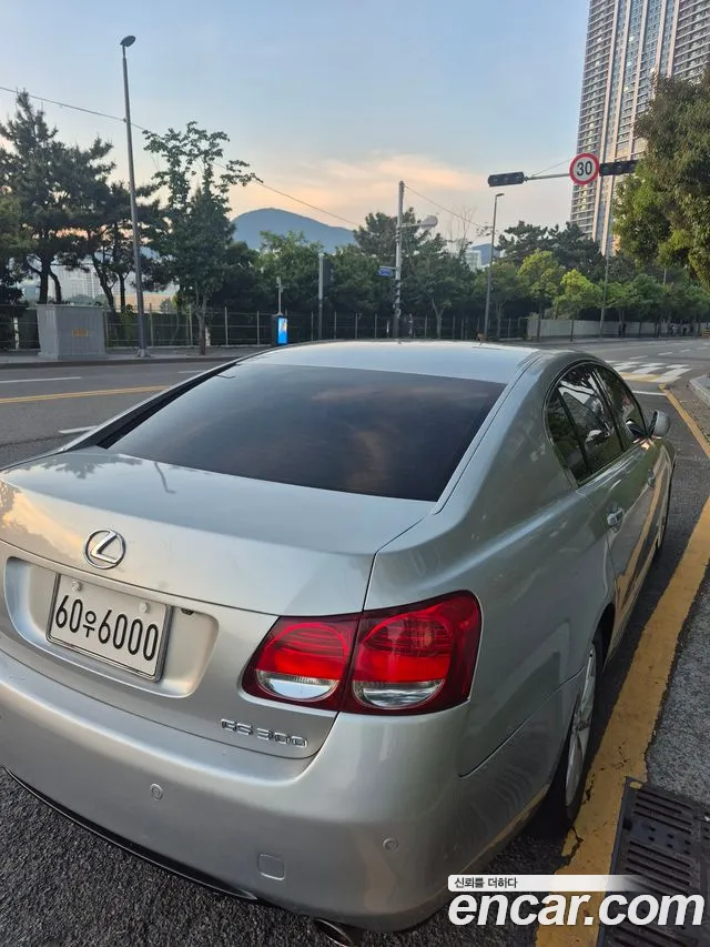 Lexus GS 2005 thumb 2