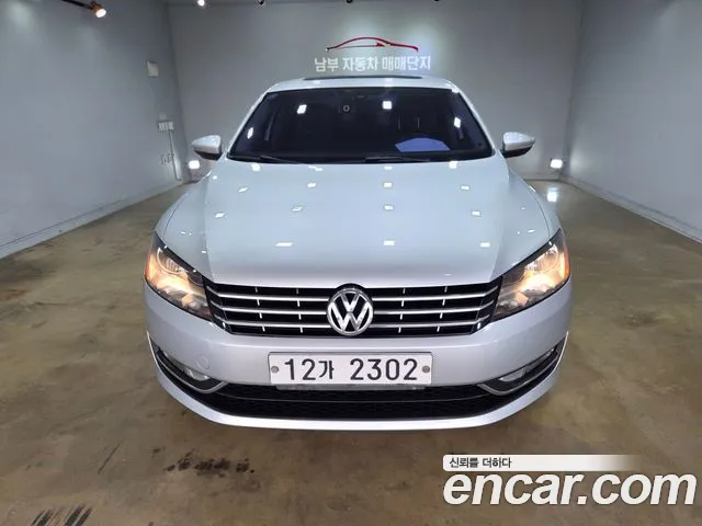 Volkswagen Passat (North America and China) 2014 thumb 12