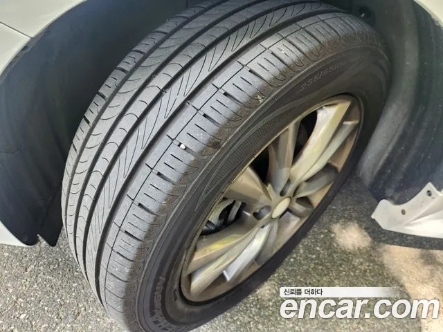 Kia Carnival 2018 thumb 9