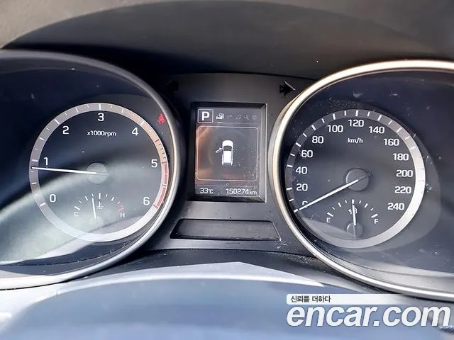 Hyundai Santa Fe 2016 thumb 6