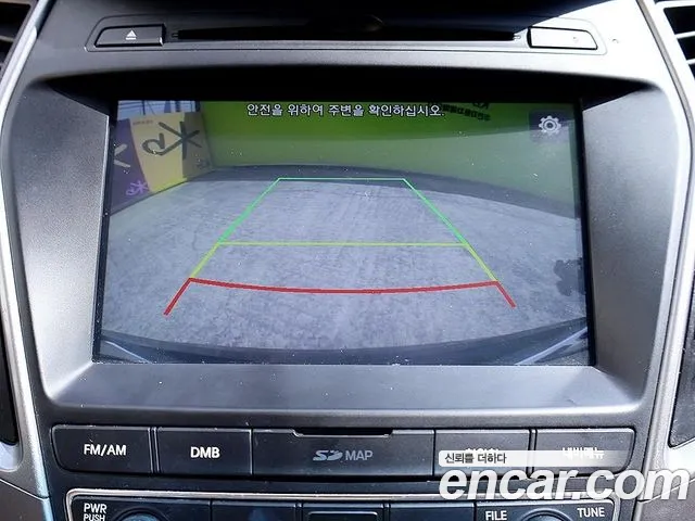 Hyundai Santa Fe 2016 thumb 10