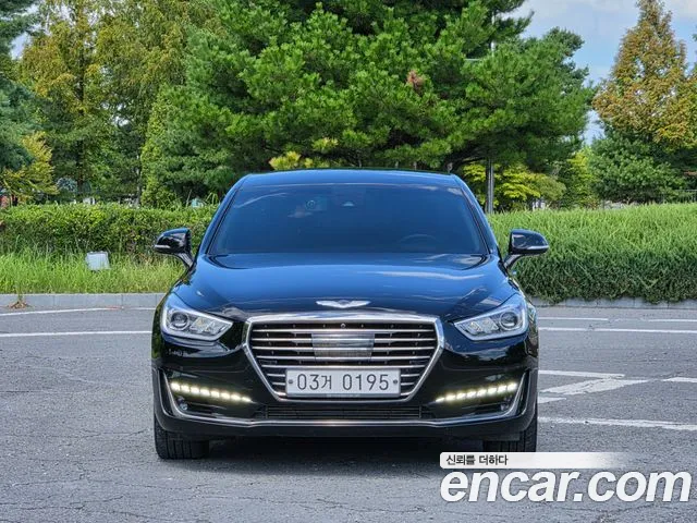 Genesis G90 2016 thumb 12