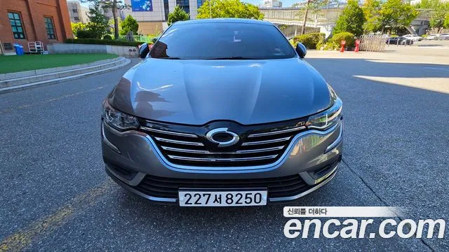 Renault-KoreaSamsung Megane 2017 thumb 4