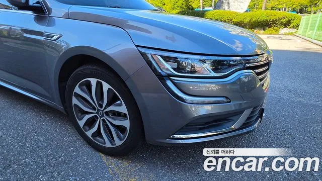 Renault-KoreaSamsung Megane 2017 thumb 5