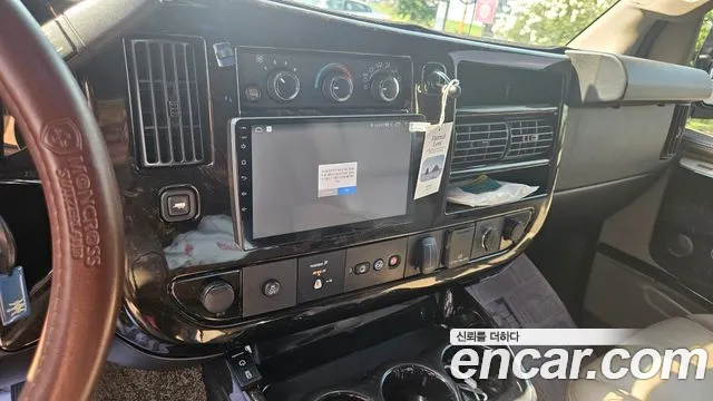 Chevrolet Express Van 2016 thumb 6