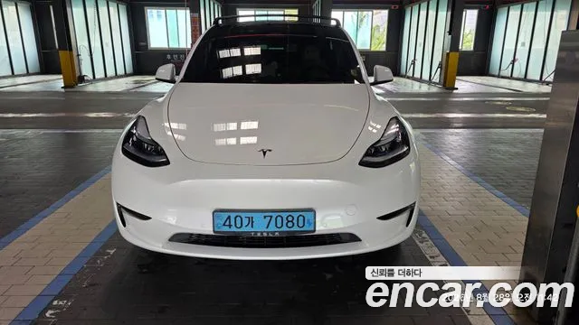 Tesla Model Y 2022 thumb 3