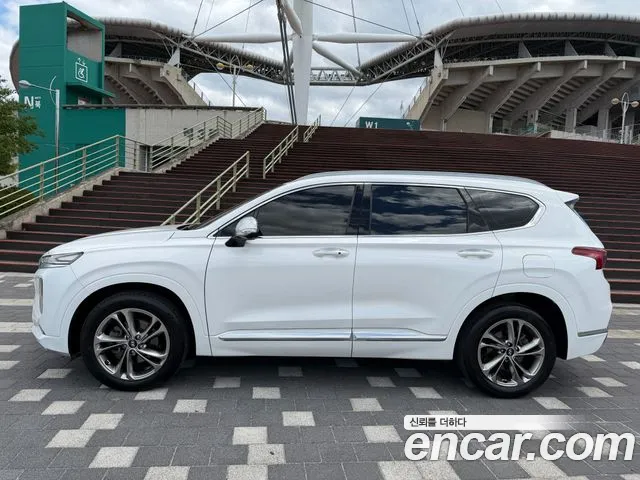 Hyundai Santa Fe 2019 thumb 8