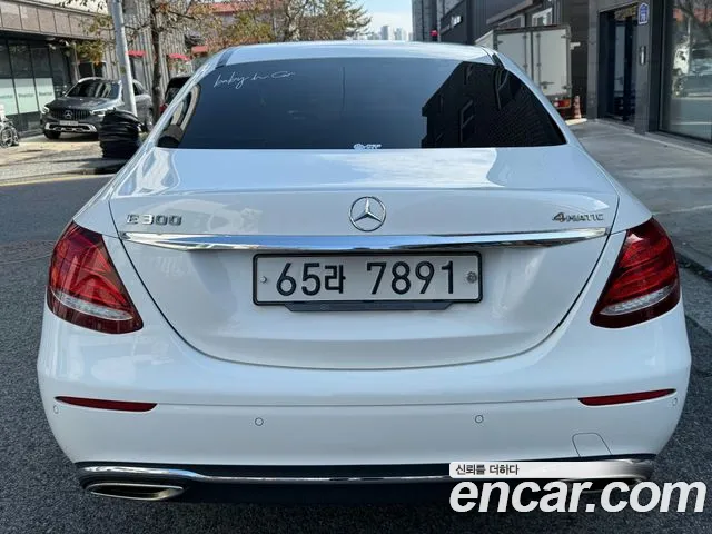 Mercedes-Benz E-Класс 2018 thumb 2