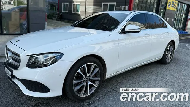 Mercedes-Benz E-Класс 2018 thumb 6