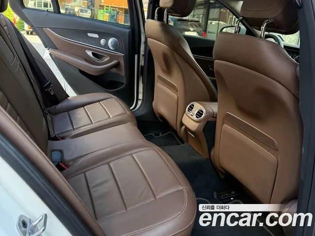 Mercedes-Benz E-Класс 2018 thumb 10