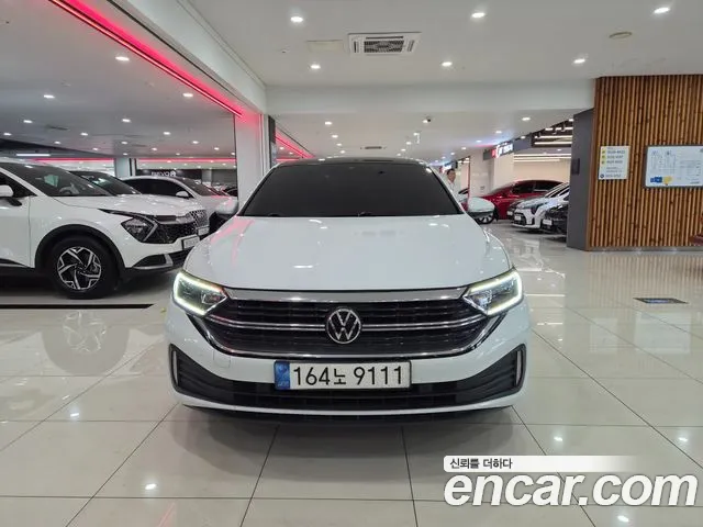 Volkswagen Jetta 2022 thumb 3