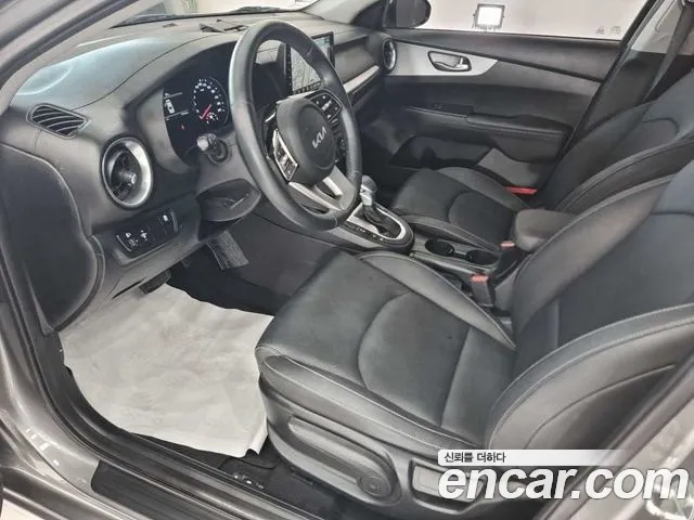 Kia K3 2021 thumb 10