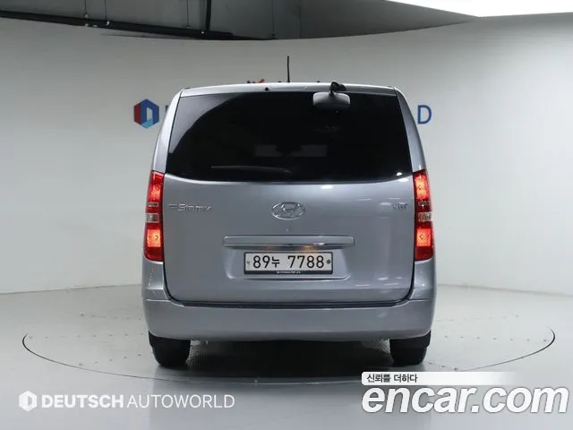 Hyundai Starex 2016 thumb 4