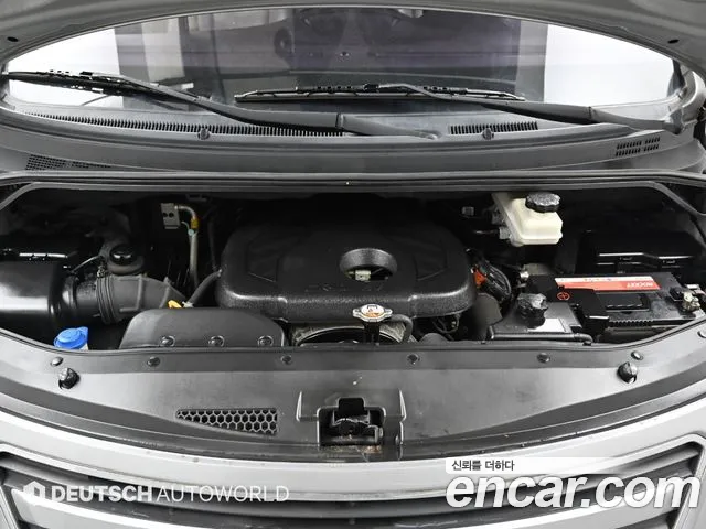 Hyundai Starex 2016 thumb 6