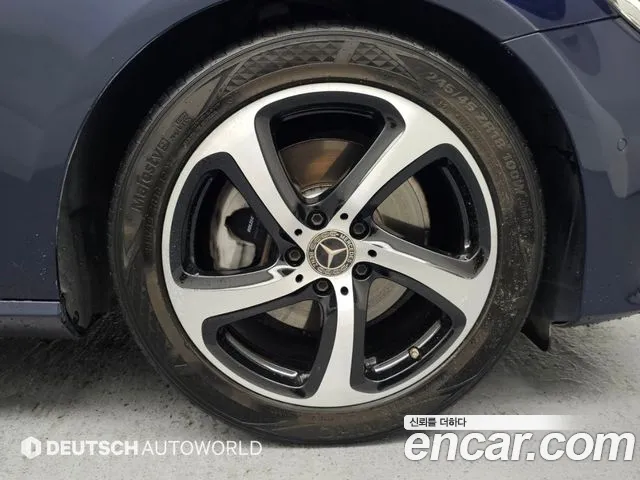 Mercedes-Benz E-Класс 2020 thumb 5