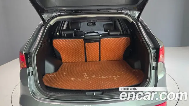 Hyundai Santa Fe 2014 thumb 6