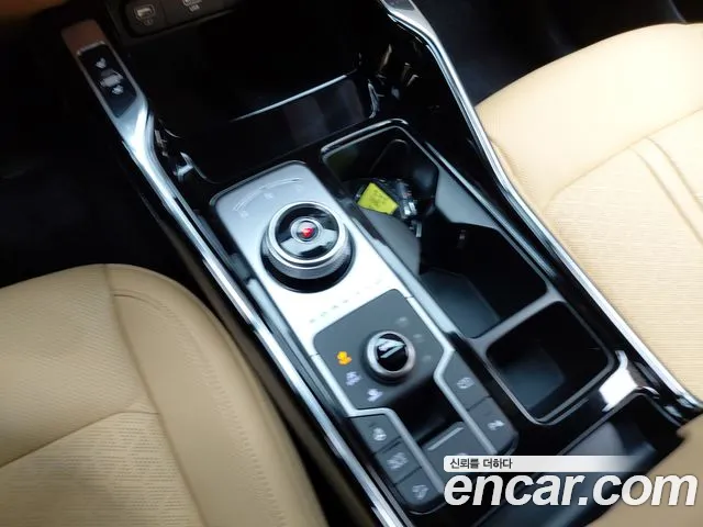 Kia Sorento 2022 thumb 9