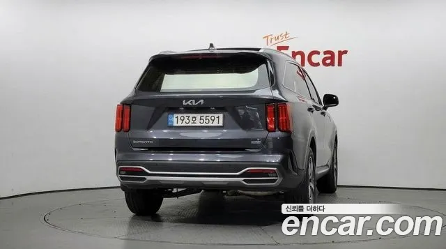Kia Sorento 2022 thumb 4