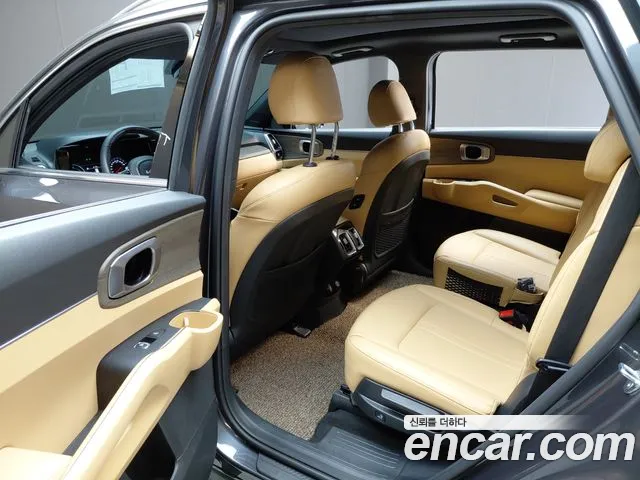 Kia Sorento 2022 thumb 12
