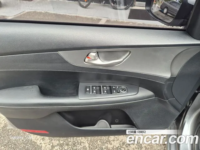 Kia K3 2019 thumb 9