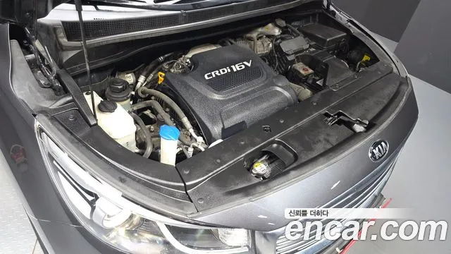 Kia Carnival 2016 thumb 6