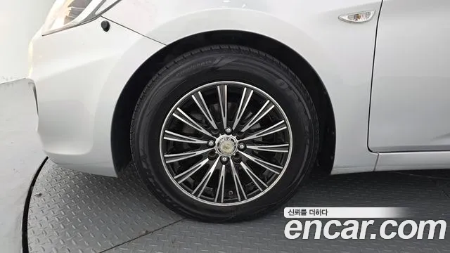 Hyundai Accent 2014 thumb 5