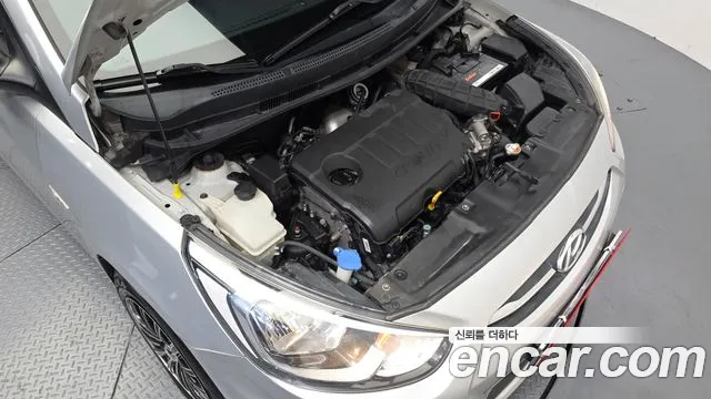 Hyundai Accent 2014 thumb 6