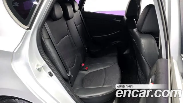 Hyundai Accent 2014 thumb 12