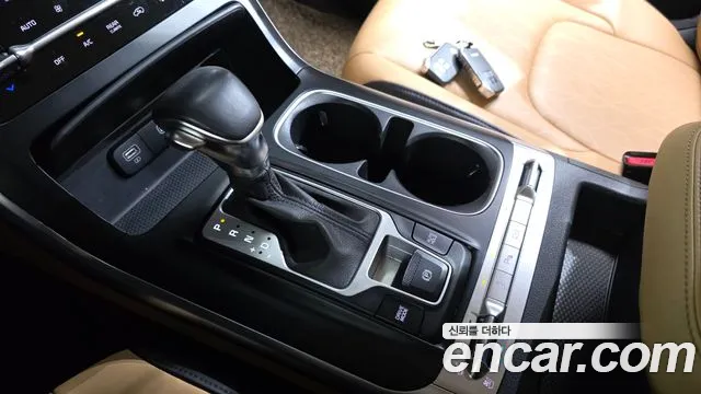 Kia Carnival 2021 thumb 9