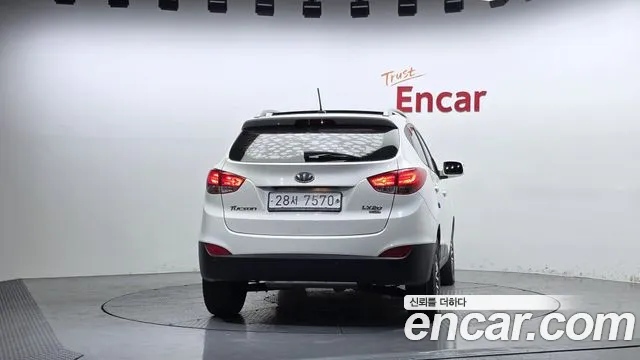 Hyundai Tucson 2010 thumb 4