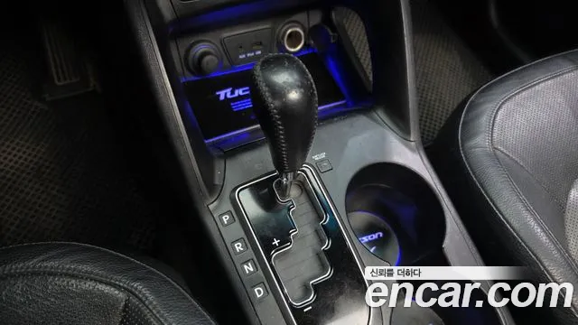 Hyundai Tucson 2010 thumb 9