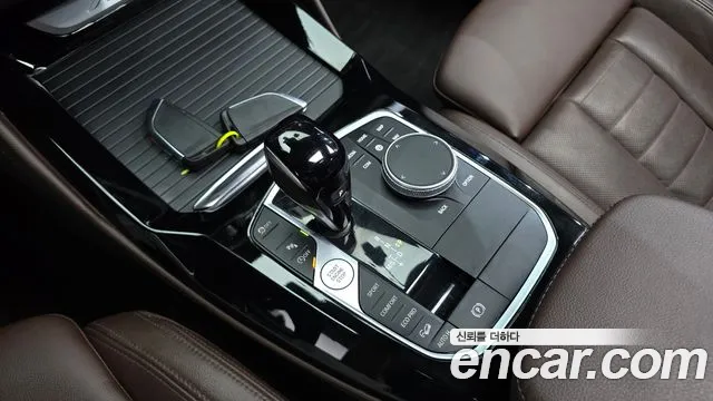 BMW X4 2023 thumb 9