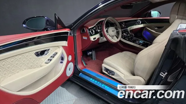 Bentley Continental 2023 thumb 10