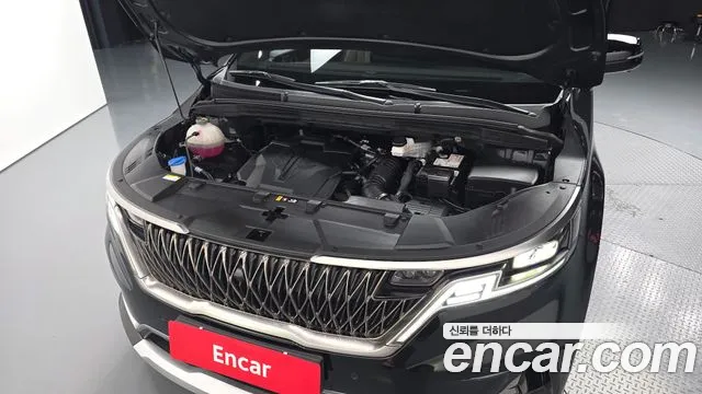 Kia Carnival 2023 thumb 6