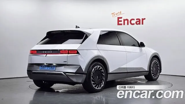 Hyundai IONIQ 5 2021 thumb 2