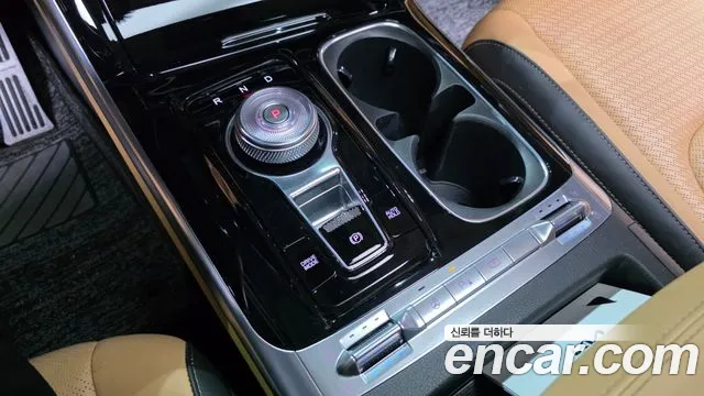 Kia Carnival 2023 thumb 9
