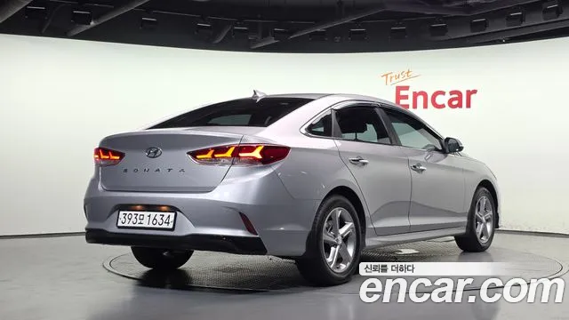 Hyundai Sonata 2023 thumb 2