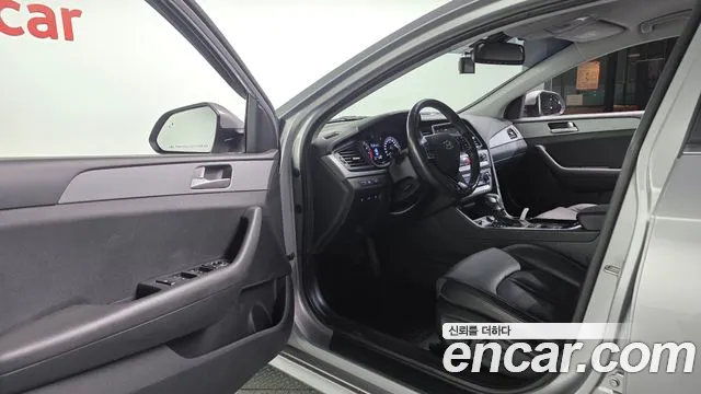 Hyundai Sonata 2023 thumb 10