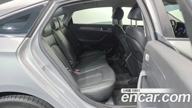 Hyundai Sonata 2023 thumb 12