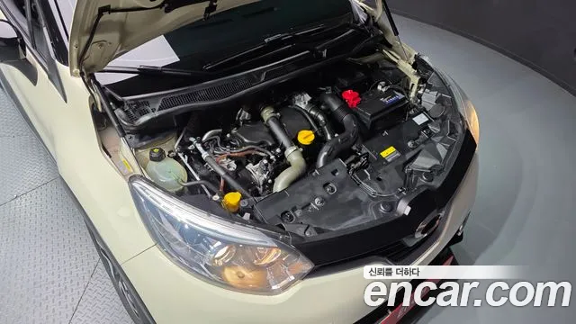 Renault-KoreaSamsung Captur 2015 thumb 6