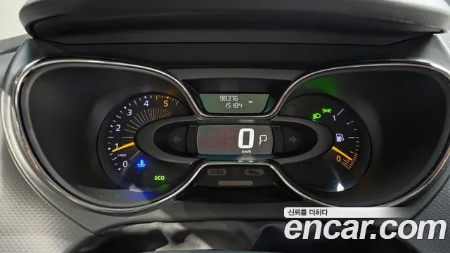 Renault-KoreaSamsung Captur 2015 thumb 8