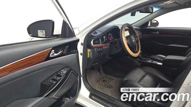 Kia K7 2017 thumb 10
