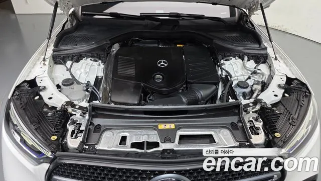 Mercedes-Benz GLC 2024 thumb 6